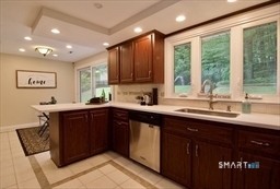 14 Bailey Road Enfield, CT 06082 - Photo 9 of 40