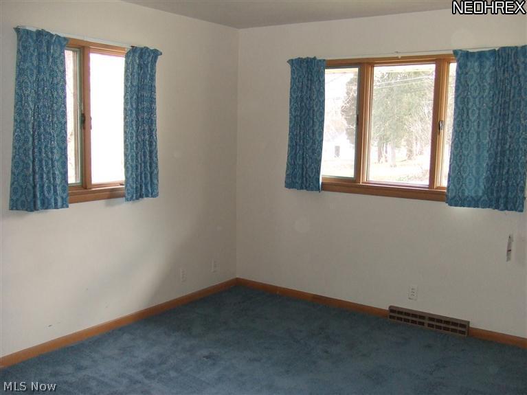 7317 Chestnut-Ridge Road Masury, OH 44438 - Photo 9 of 15
