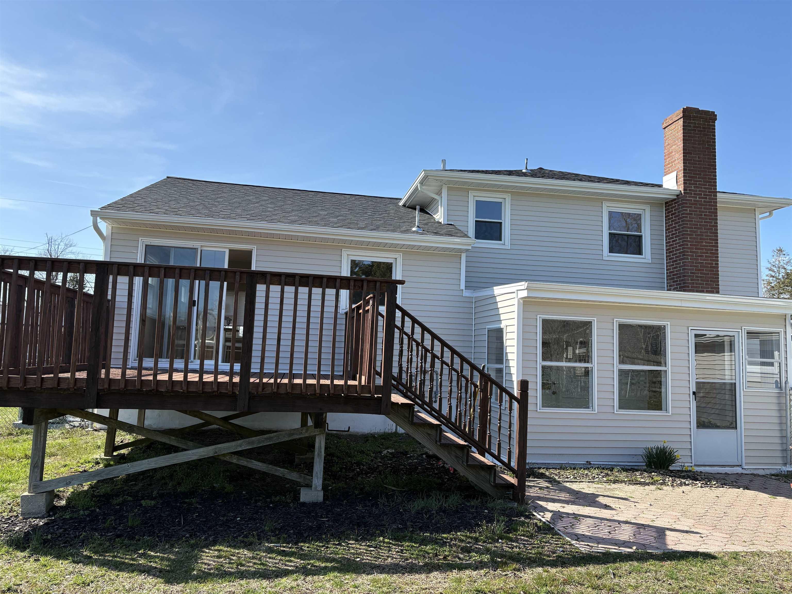 31 Gulph Mill Road Somers Point, NJ 08244 - Photo 32 of 32 a view of a house with backyard and porch