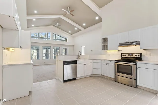 $434,900 | 405 Ryans Lane, Clayton, NC 27520