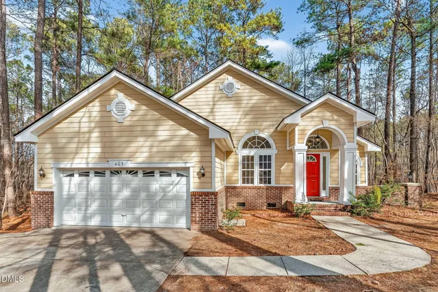 $434,900 | 405 Ryans Lane, Clayton, NC 27520