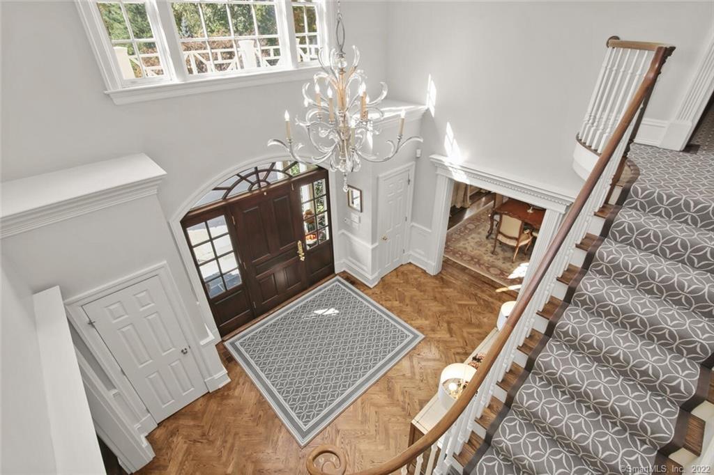 1343 Smith Ridge Road New Canaan, CT 06840 - Photo 18 of 40