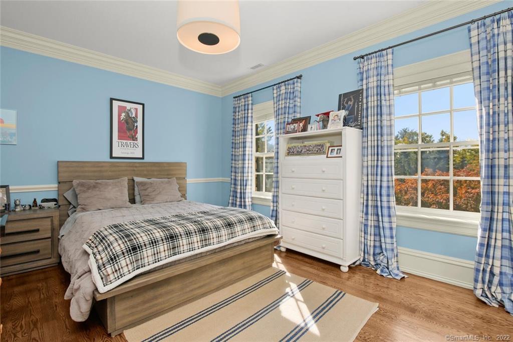 1343 Smith Ridge Road New Canaan, CT 06840 - Photo 32 of 40