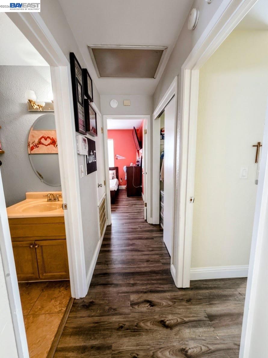 1205 Courtney Way Modesto, CA 95358 - Photo 18 of 24