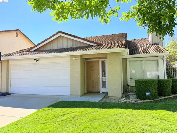 $415,000 | 1205 Courtney Way, Modesto, CA 95358
