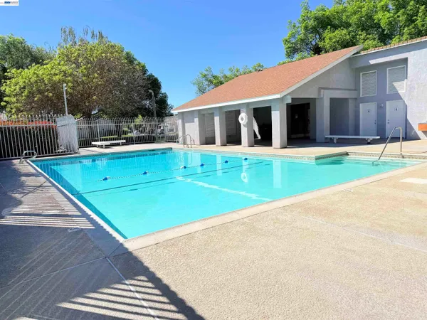 $415,000 | 1205 Courtney Way, Modesto, CA 95358