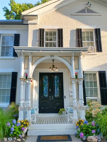 $840,000 | 126 East Genesee Street, Manlius, NY 13066