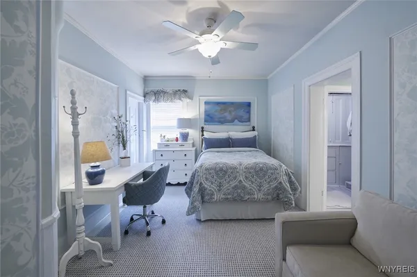 $840,000 | 126 East Genesee Street, Manlius, NY 13066