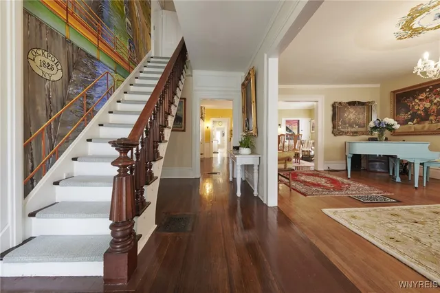 $840,000 | 126 East Genesee Street, Manlius, NY 13066