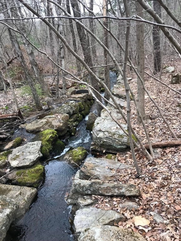 15 Holland Road Wales, MA 01081 - Photo 2 of 3 Gallery Image 2