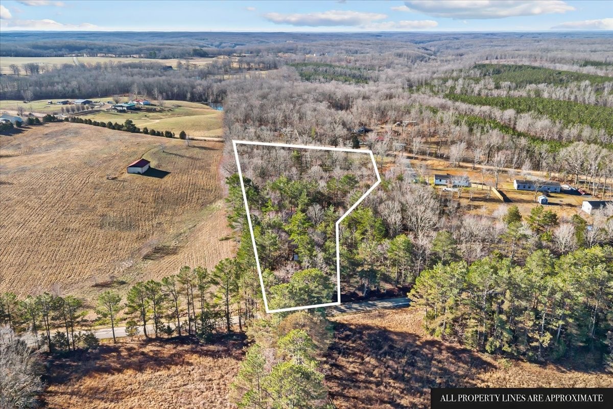 1837 Humphreys Co Line Road Dickson, TN 37055 - Photo 3 of 20