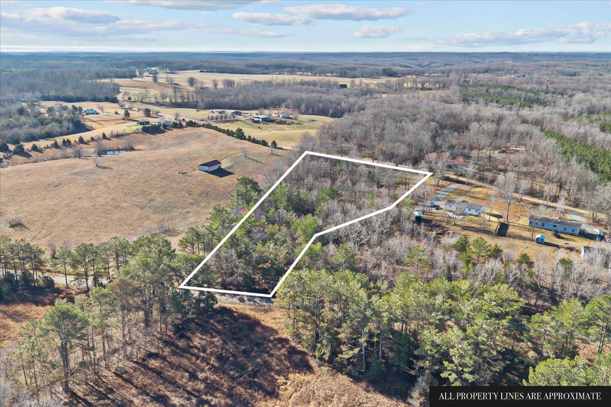 1837 Humphreys Co Line Road Dickson, TN 37055 - Photo 7 of 20