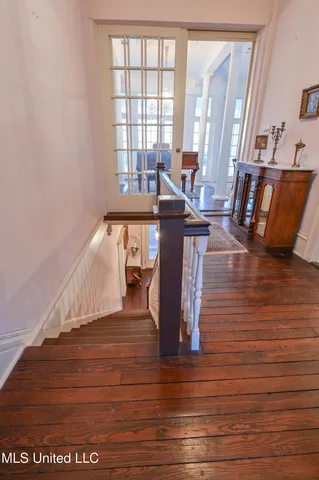 $599,000 | 211 Clifton Avenue, Natchez, MS 39120