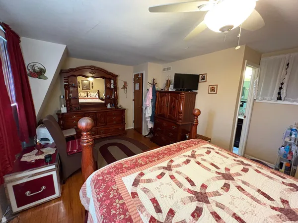 $365,000 | 1045 Foster Street, Philadelphia, PA 19116