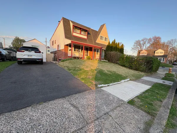 $365,000 | 1045 Foster Street, Philadelphia, PA 19116