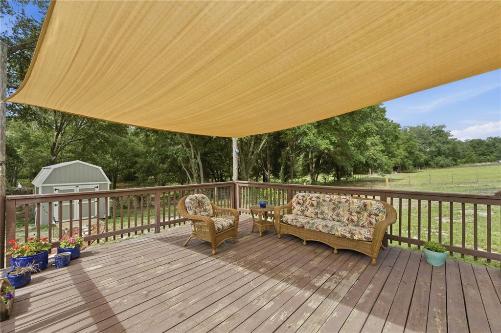 14450 Southeast Sunset Harbor Road Weirsdale, FL 32195 - Photo 26 of 37