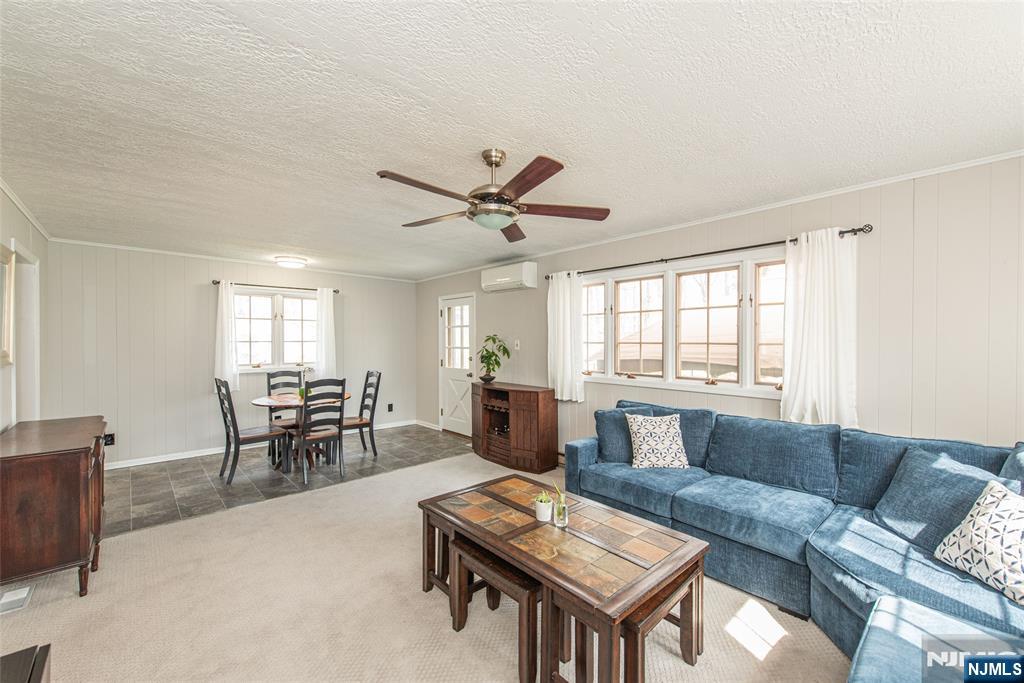 86 Deerfield Road West Caldwell, NJ 07006 - Photo 11 of 26