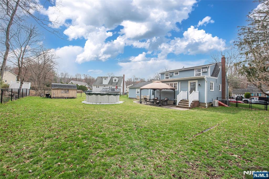 86 Deerfield Road West Caldwell, NJ 07006 - Photo 24 of 26