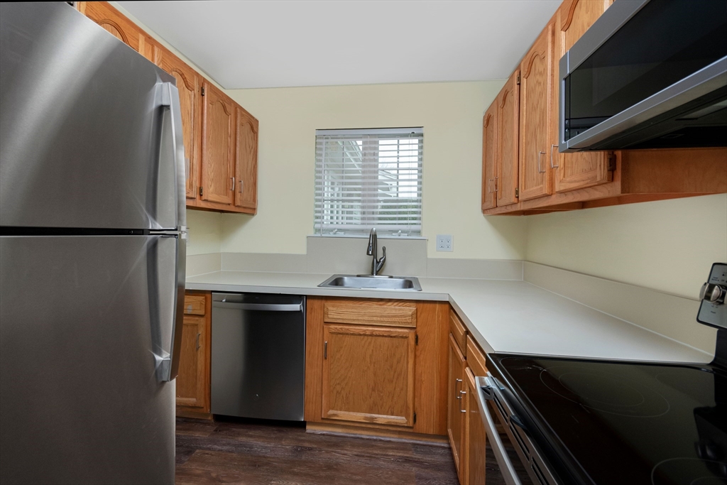 11 Nancy Road, Unit 2 Easton, MA 02375 - Photo 8 of 21 Gallery Image 8
