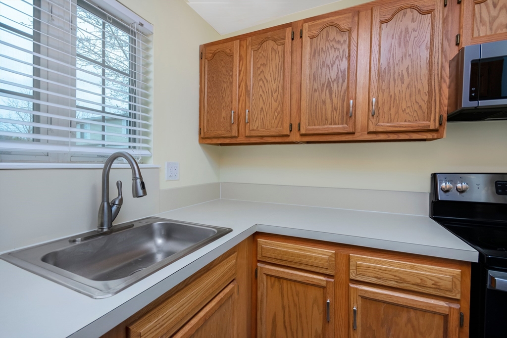 11 Nancy Road, Unit 2 Easton, MA 02375 - Photo 10 of 21 Gallery Image 10