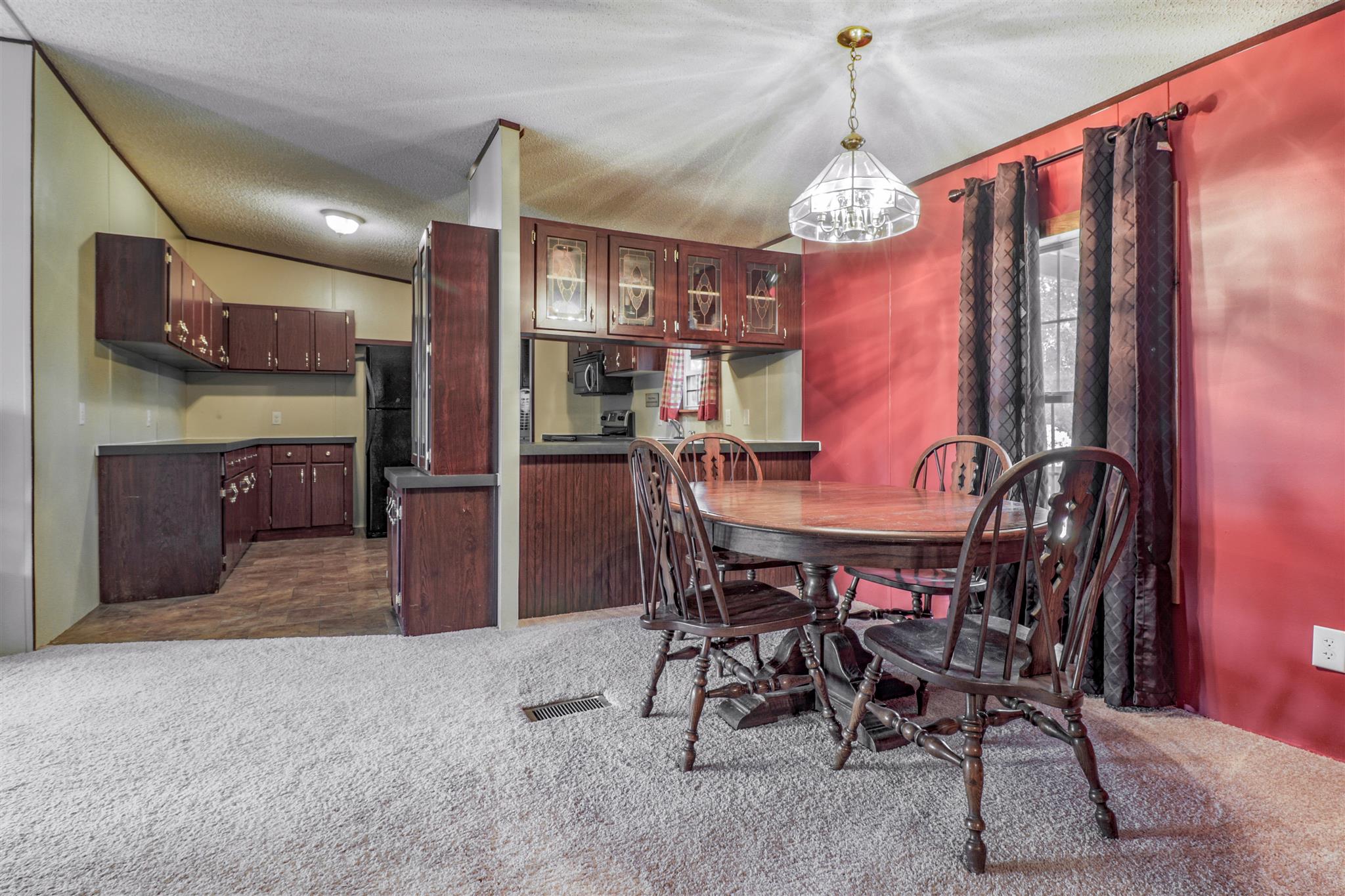 3268 Mobley Ridge Road Duck River, TN 38454 - Photo 4 of 19 Dining area off kitchen