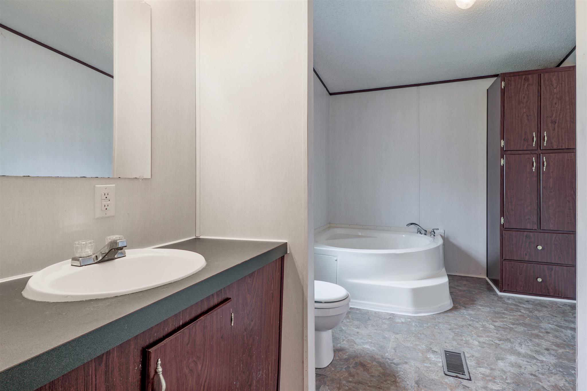 3268 Mobley Ridge Road Duck River, TN 38454 - Photo 8 of 19 Master bath with large tub and separate shower