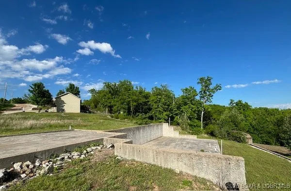 $42,500 | 180 Oak Hill Forest Drive, Eldon, MO 65026
