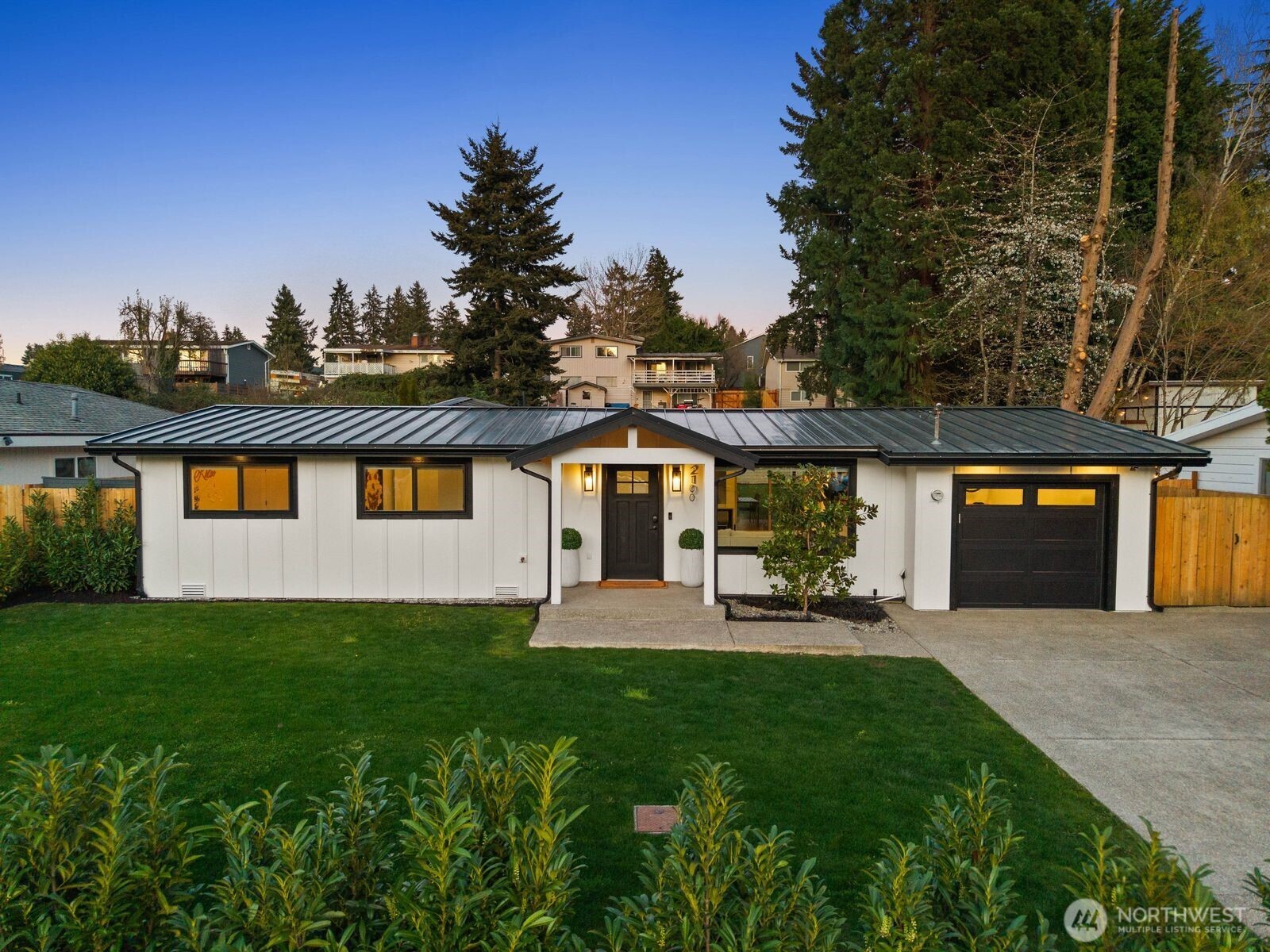 2100 Dayton Avenue Northeast Renton, WA 98056 - Photo 2 of 40