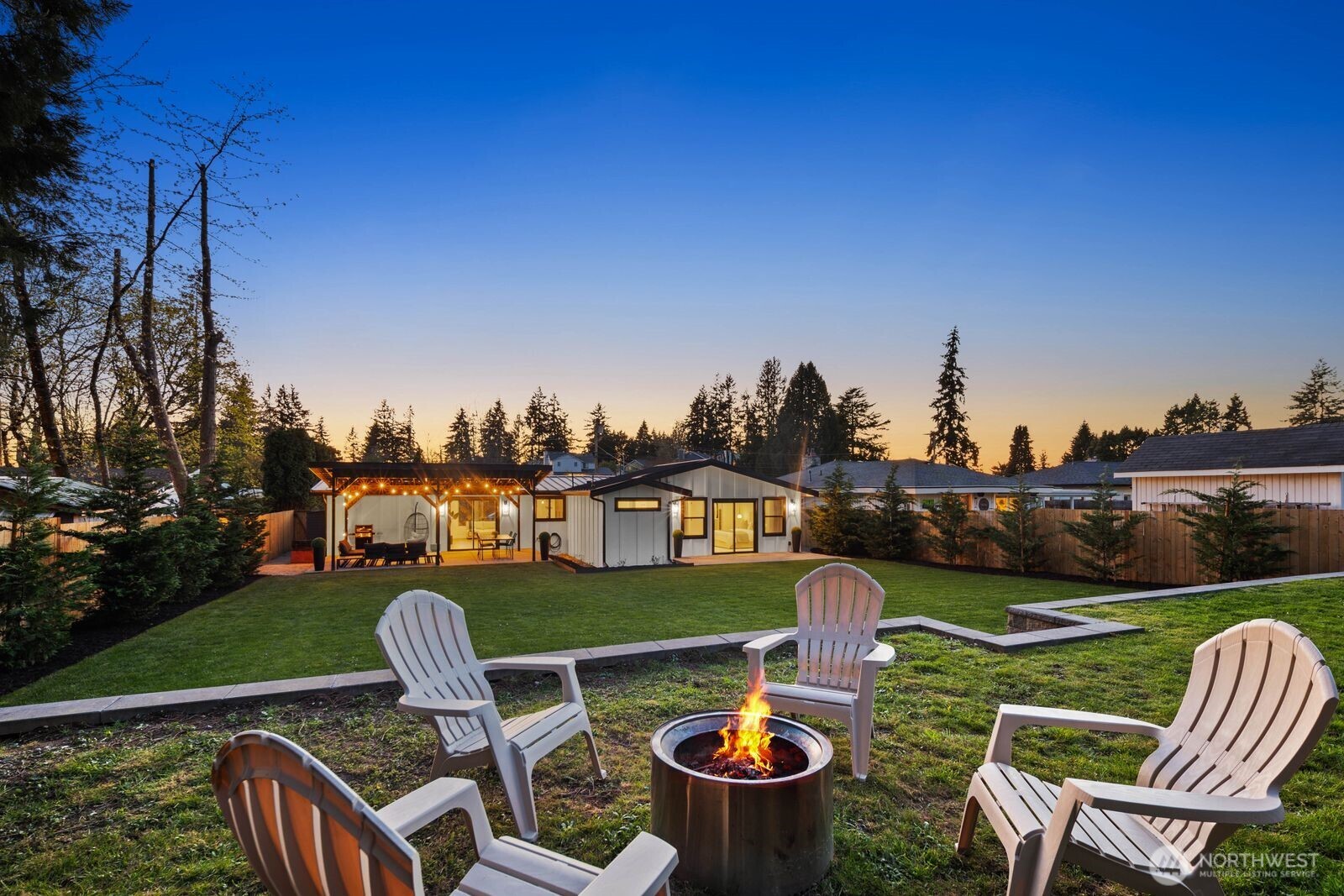 2100 Dayton Avenue Northeast Renton, WA 98056 - Photo 8 of 40