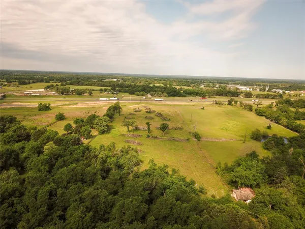 $2,500,000 | 45 St Fairfield Tx 75840, Fairfield, TX 75840