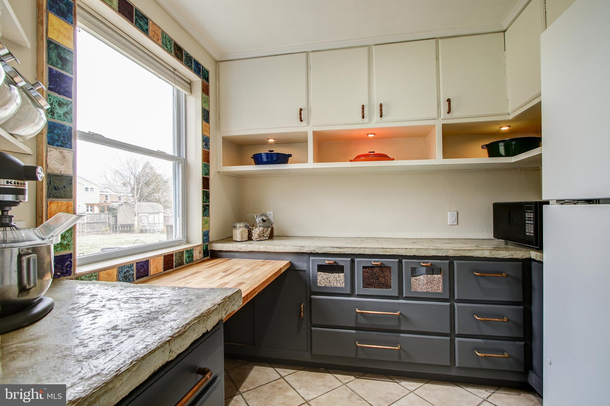 315 Penwood Road Silver Spring, MD 20901 - Photo 14 of 41 Expansive kitchen