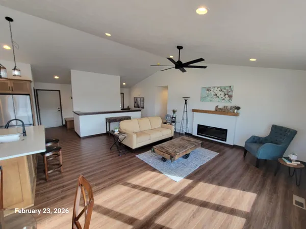 $434,900 | W2305 Schmidt Road, Freedom, WI 54913