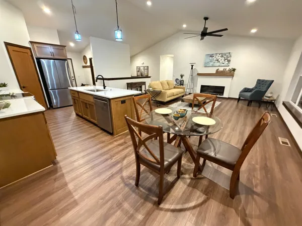 $434,900 | W2305 Schmidt Road, Freedom, WI 54913