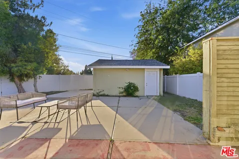 $1,030,000 | 18445 Los Alimos Street, Porter Ranch, CA 91326