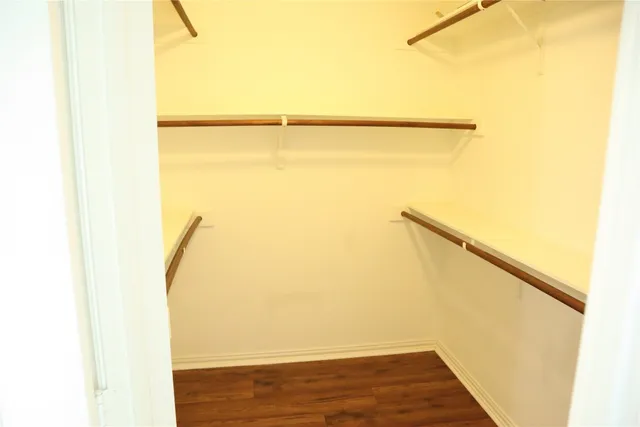 a view of a walk in the background