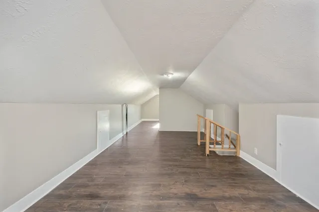 $249,900 | 2015 West Beverley Street, Staunton, VA 24401