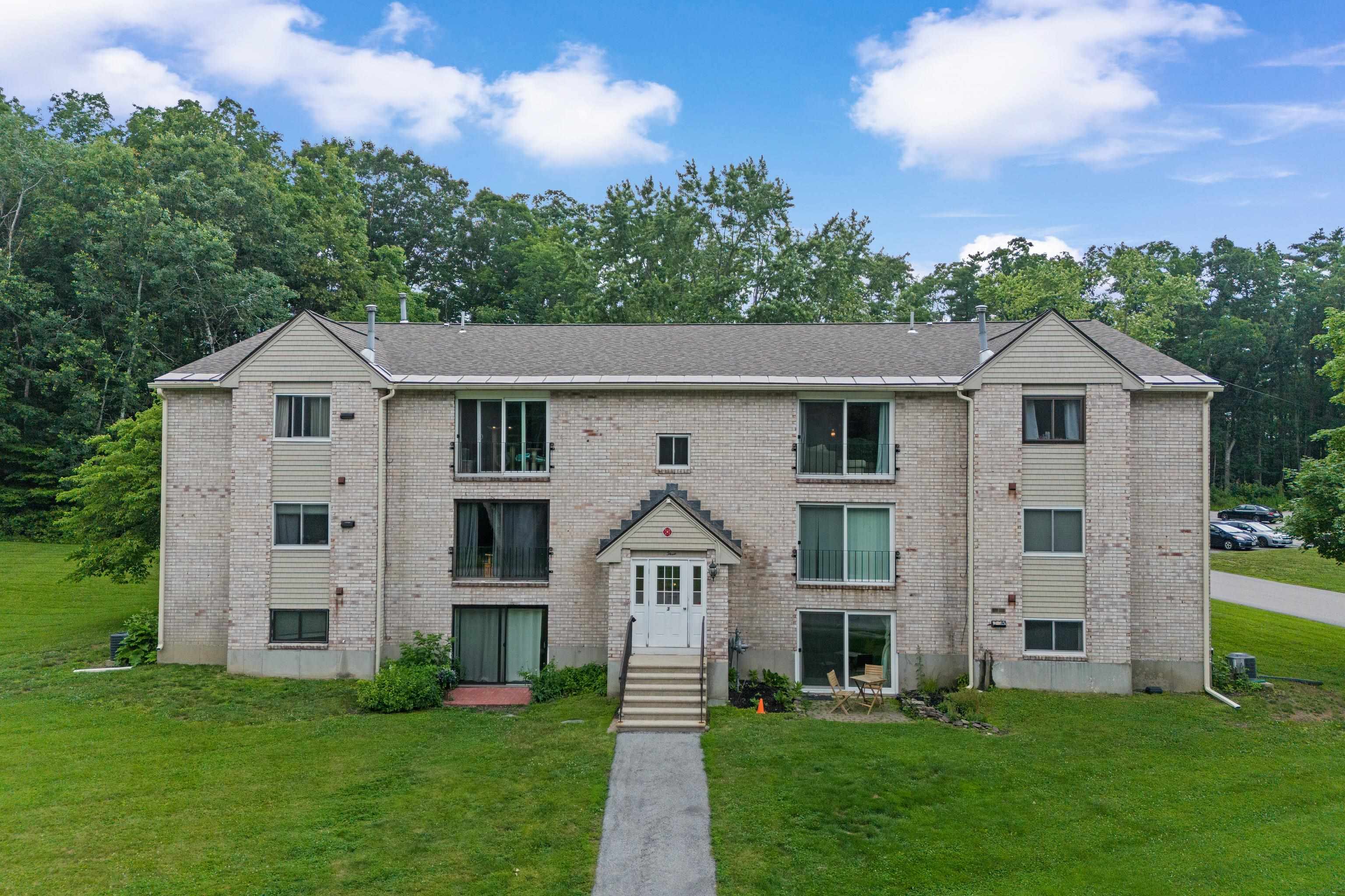3 Brookside Drive, Unit 10 Exeter, NH 03833 - Photo 23 of 26