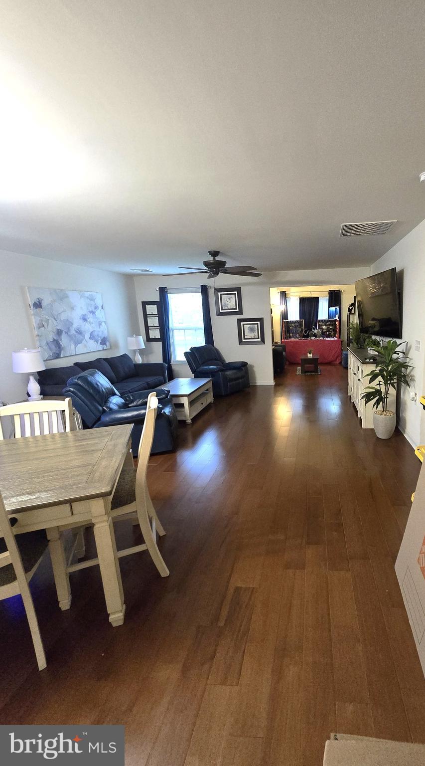 149 Gazebo Lane Middletown, DE 19709 - Photo 7 of 37 Gleaming Hardwoods