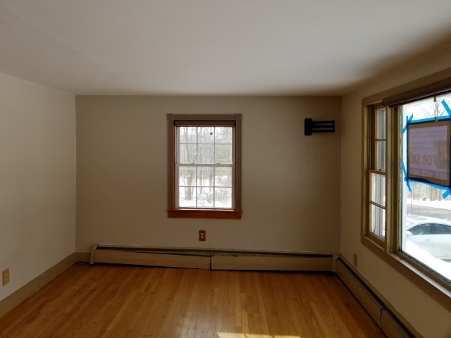 272 Willow Road Bennington, VT 05201 - Photo 3 of 27