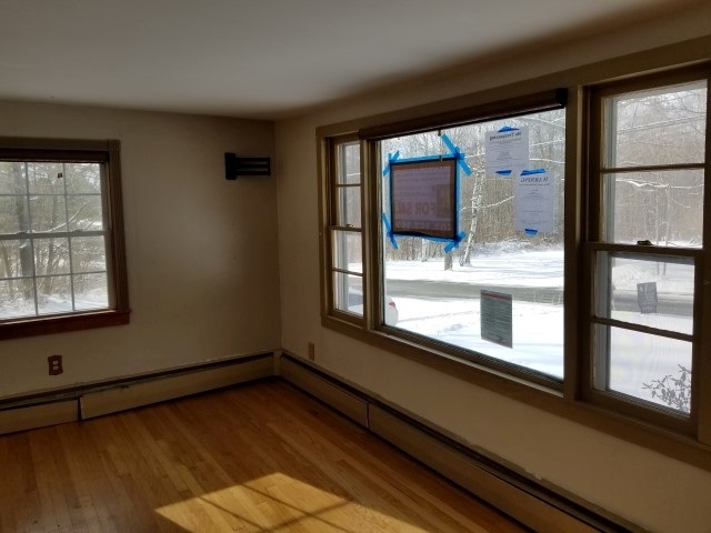272 Willow Road Bennington, VT 05201 - Photo 4 of 27