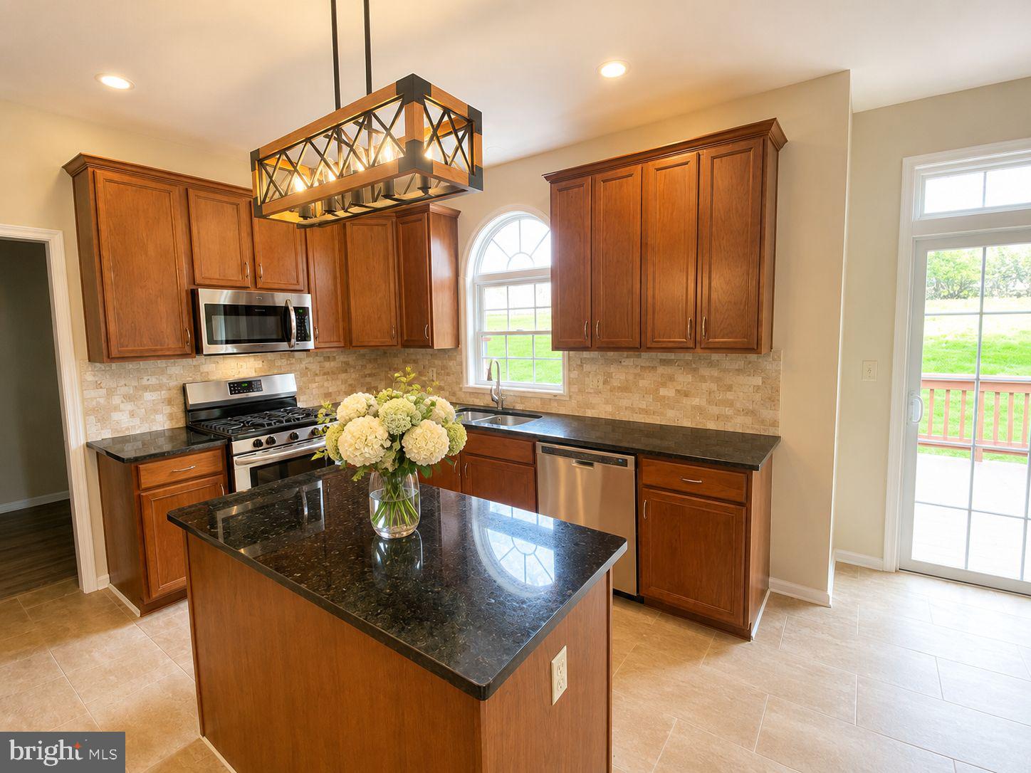 133 Forest Line Road Easton, PA 18045 - Photo 8 of 23 Gallery Image 8