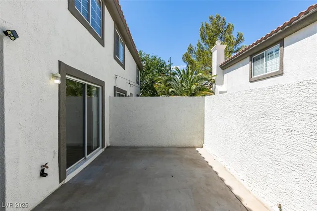 $1,745 | 205 Luninborg Street, Henderson, NV 89074