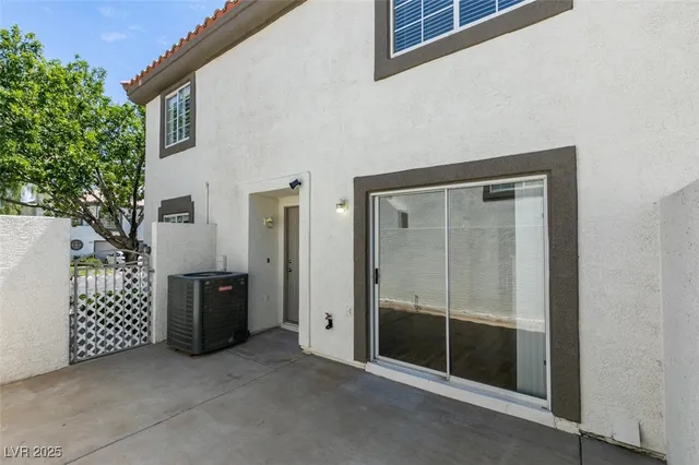 $1,745 | 205 Luninborg Street, Henderson, NV 89074