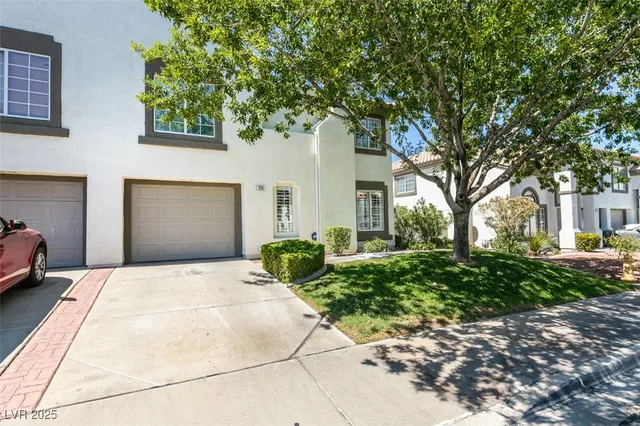 $1,745 | 205 Luninborg Street, Henderson, NV 89074