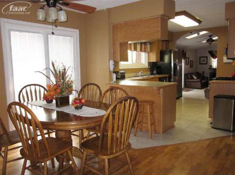 10025 West Stanley Road Flushing, MI 48433 - Photo 9 of 33 20226141-8.JPG