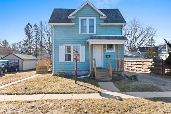 $175,000 | 76 West Bank Street, Fond du Lac, WI 54935