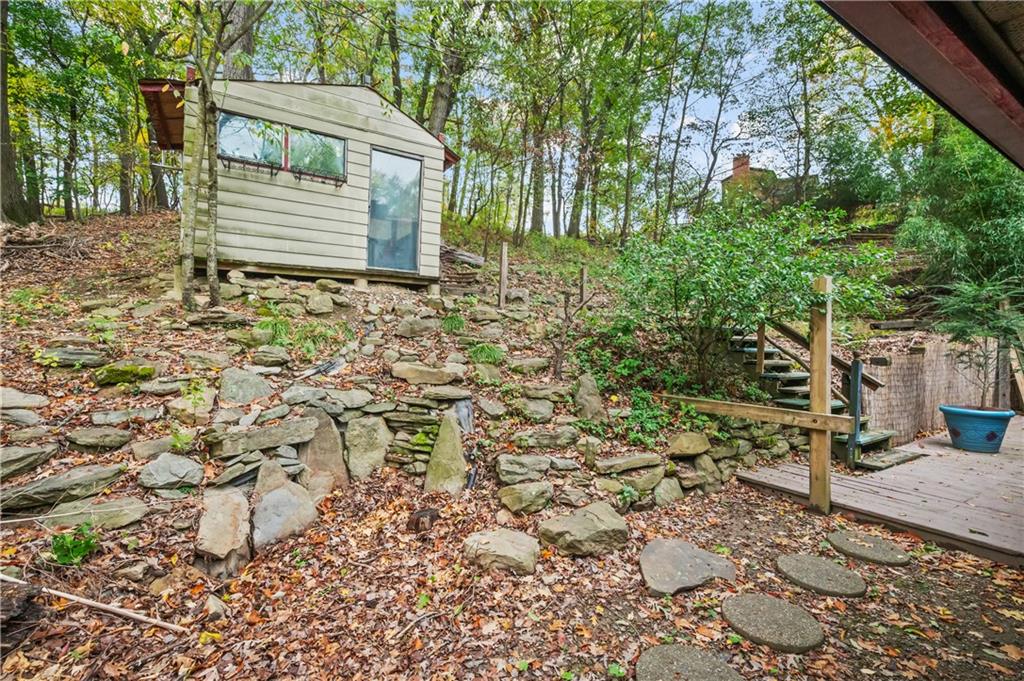 135 Berwyn Road Pittsburgh, PA 15237 - Photo 34 of 34 a backyard of a house with lots of green space