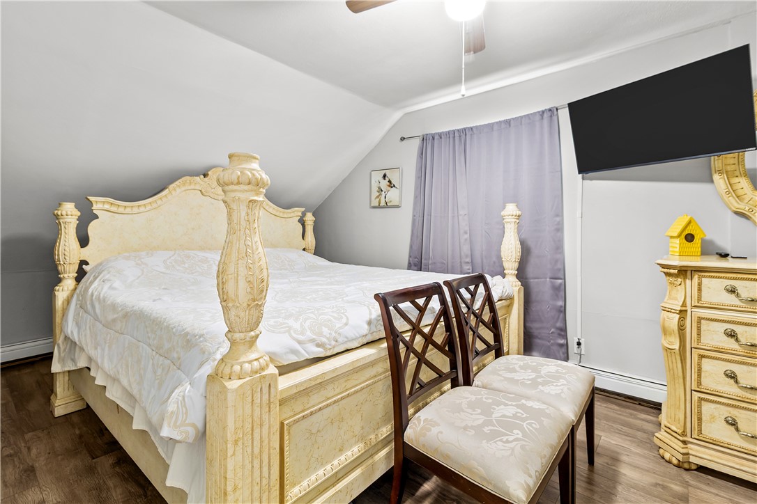 129 Shore Road East Providence, RI 02915 - Photo 32 of 47