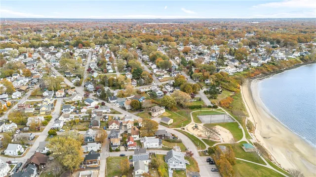 $789,000 | 129 Shore Road, East Providence, RI 02915