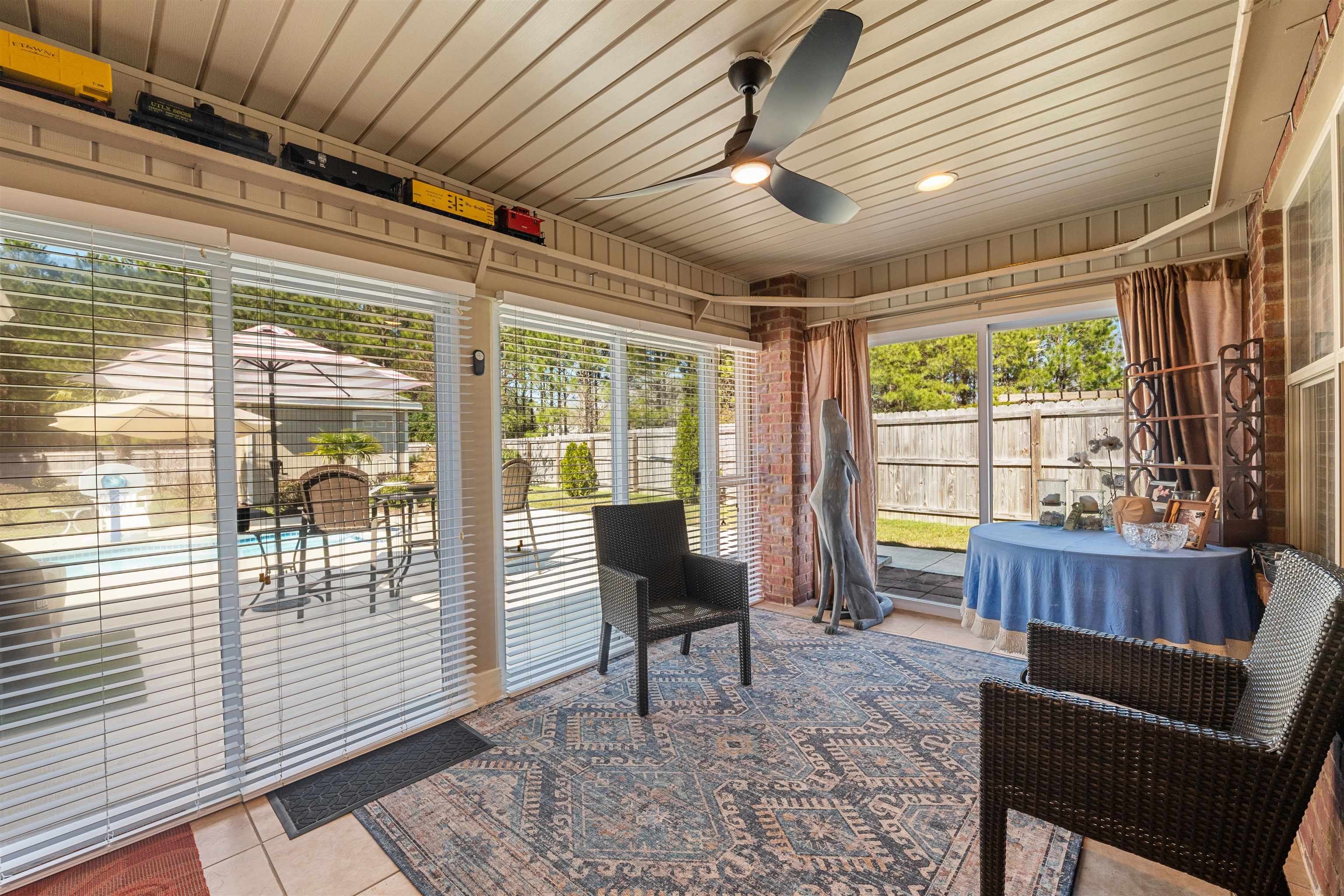 1850 Arcadia Drive Foley, AL 36535 - Photo 31 of 44 Sun Room